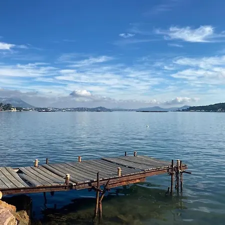 Les Pieds Dans L'eau Avec Climatisation ! * La Seyne-sur-Mer